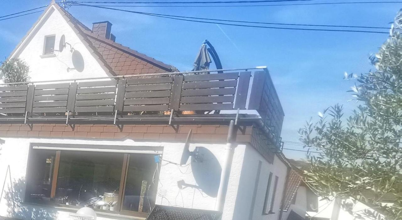 Auszeit Rhein-Mosel Apartman Waldesch Kültér fotó