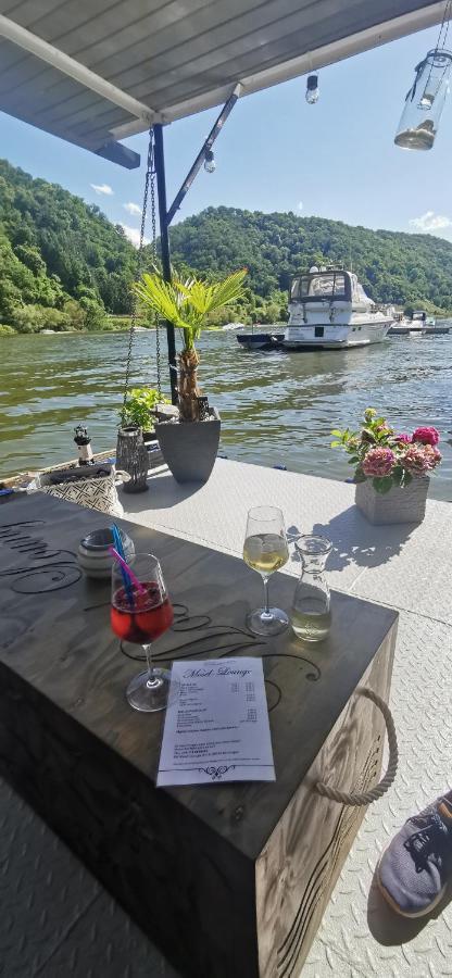Auszeit Rhein-Mosel Apartman Waldesch Kültér fotó